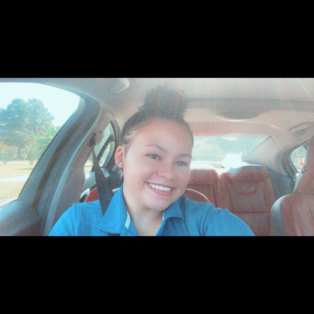 Meet your Posher, Jasmine